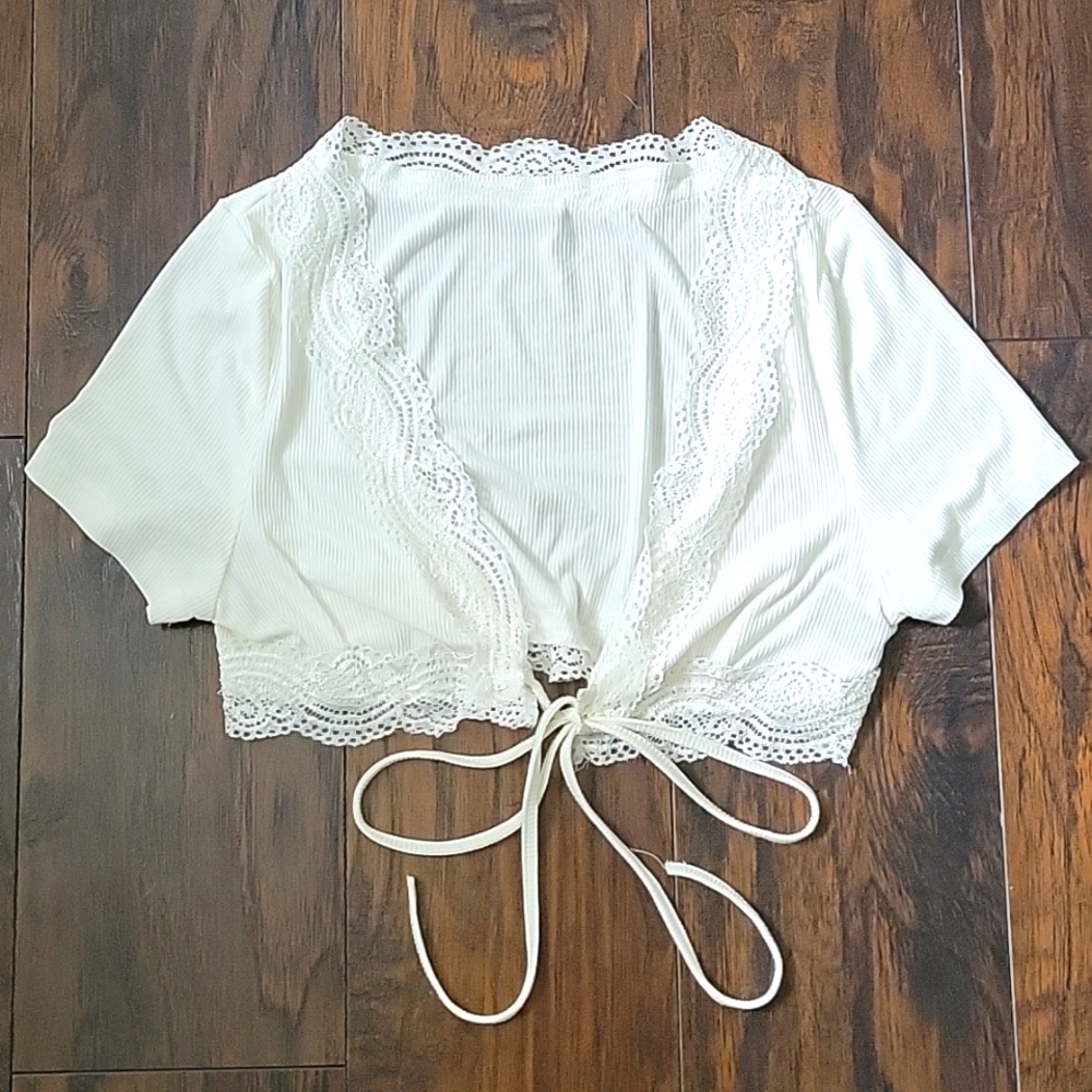 lace cropped shrug